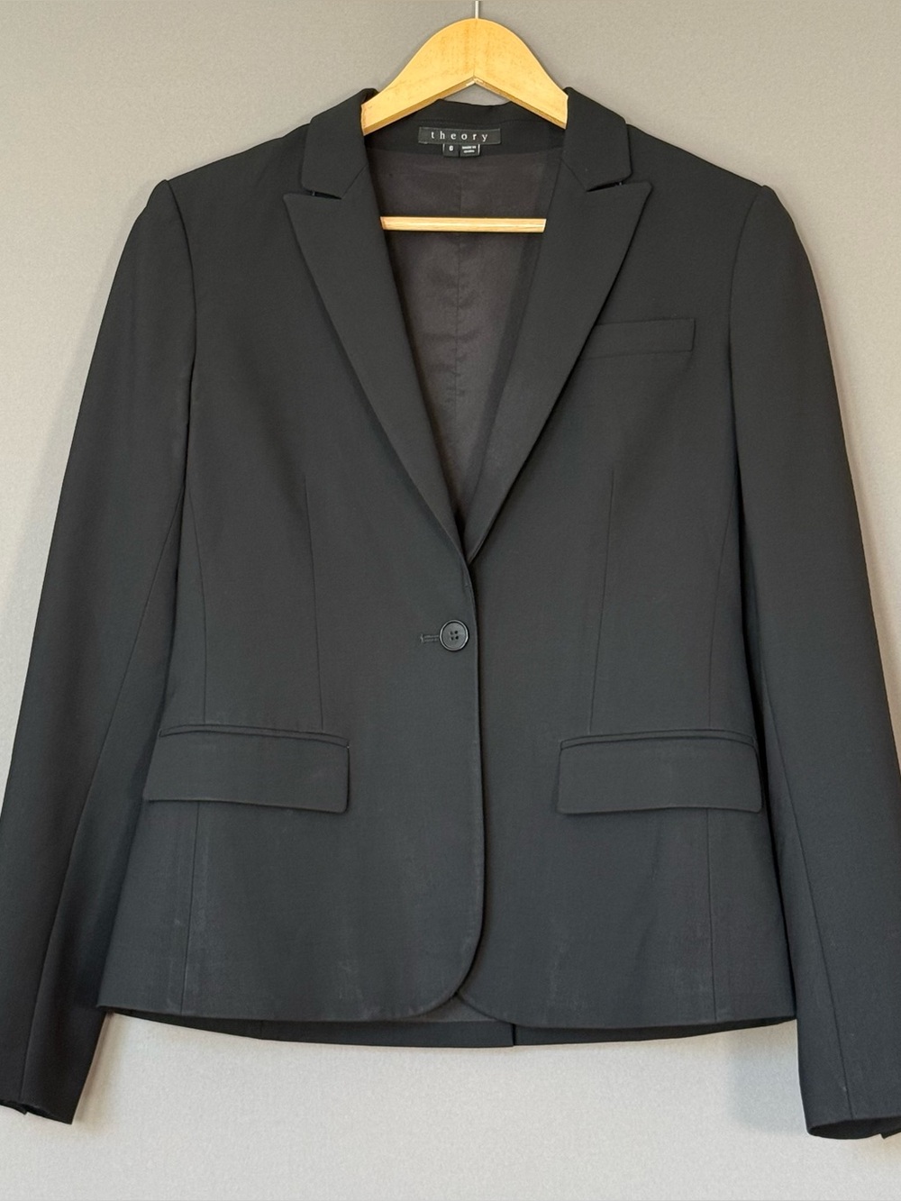 Theory Women’s Black Wool Stretch Tailored Blazer Size 6 Corpcore